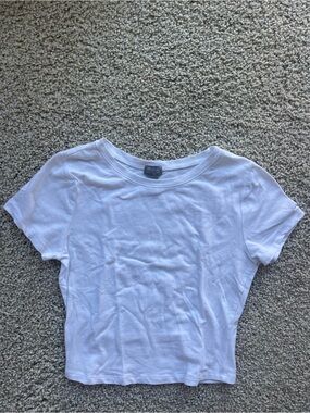 Tilly's Cotton Short Sleeve Crewneck Crop Top